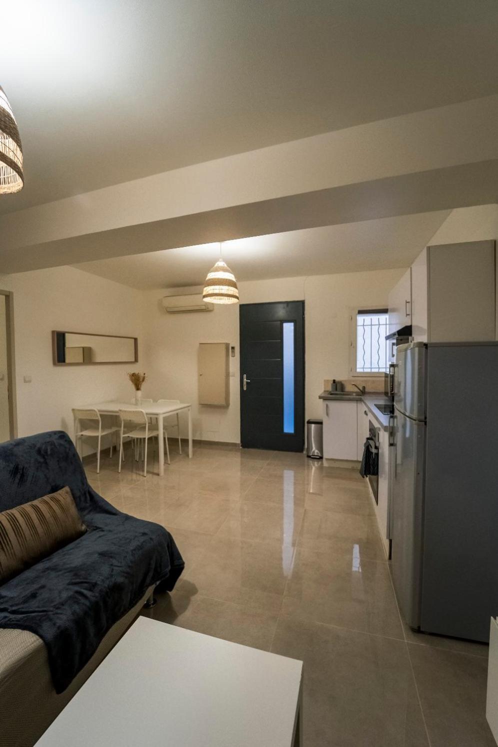 Appartement Des Carmes Nimes Exterior photo