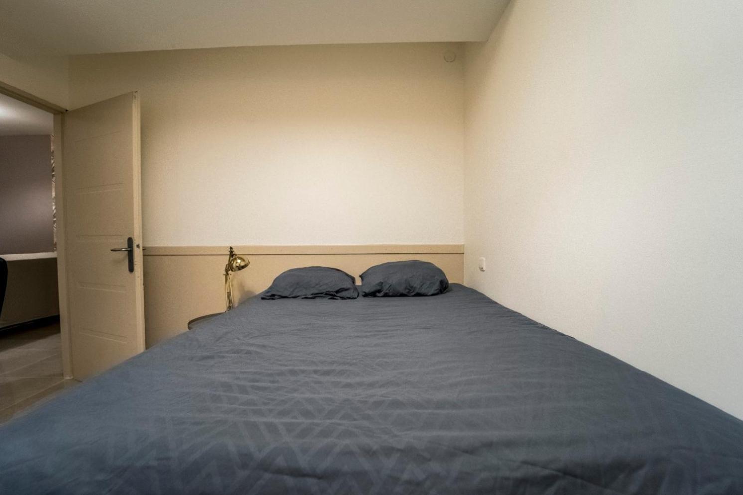 Appartement Des Carmes Nimes Exterior photo